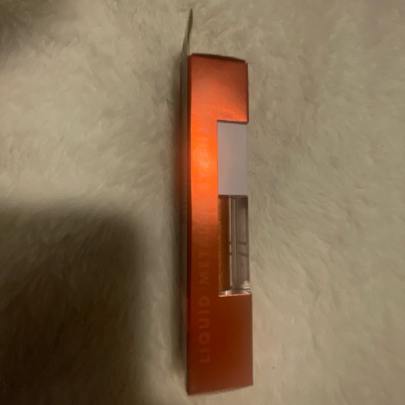 ! New! e.l.f. Liquid Metallic Eyeshadow - Big Dipper - Fast Shipping - Picture 3 of 4